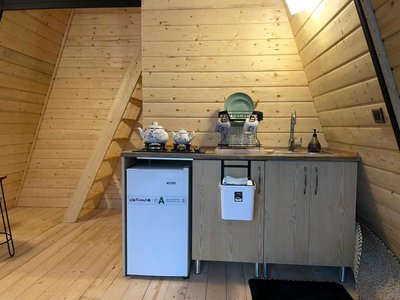 کلبه یک خوابه ساحلی وارش