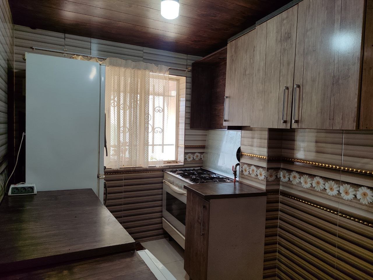 ویلا یک خوابه جنگلی احدی