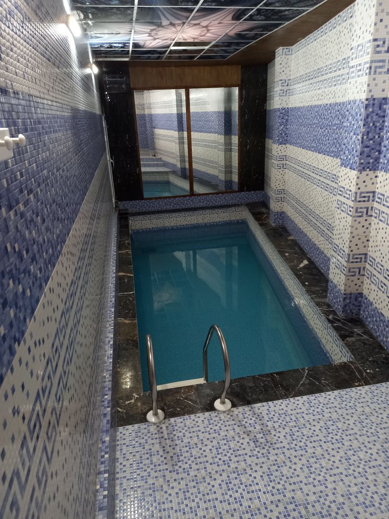 دوخوابه ساحلی استخردار آبگرم فرح آباد