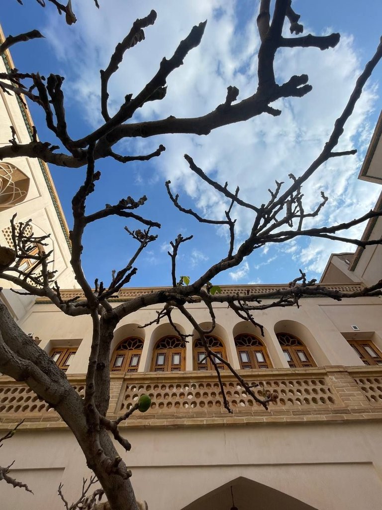 اقامتگاه سنتی احسان کاشان - واحد بام 111