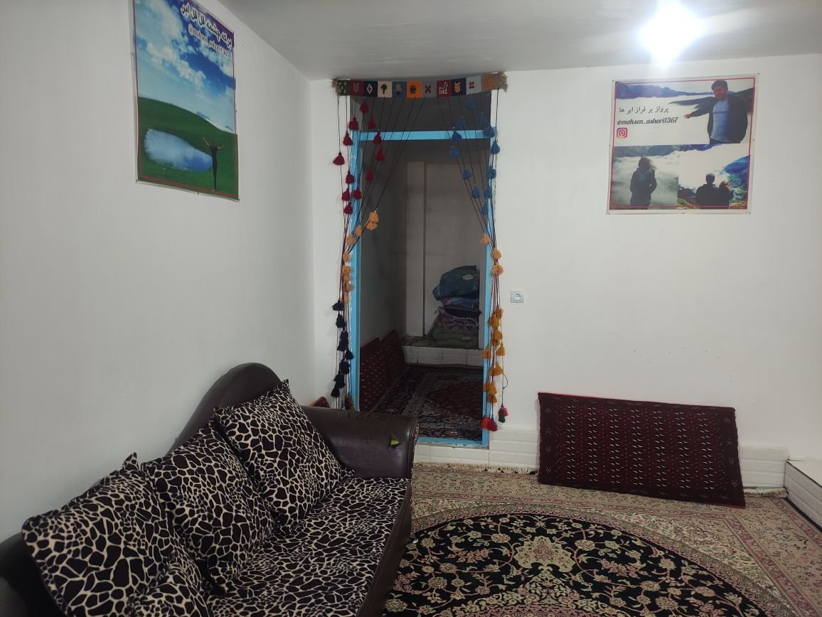 بلند آرام - واحد شاه پسند