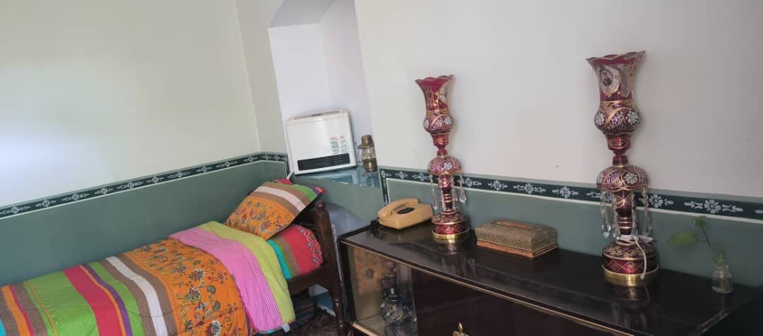 اقامتگاه سنتی خانه راد - واحد نارنج