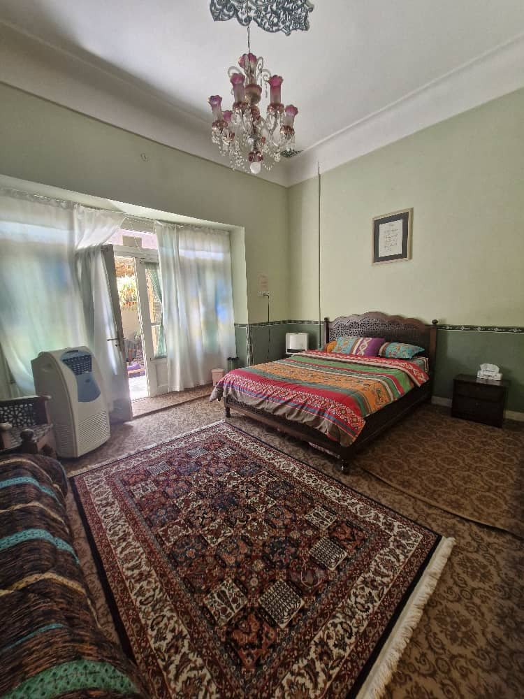 اقامتگاه سنتی خانه راد - واحد ترنج