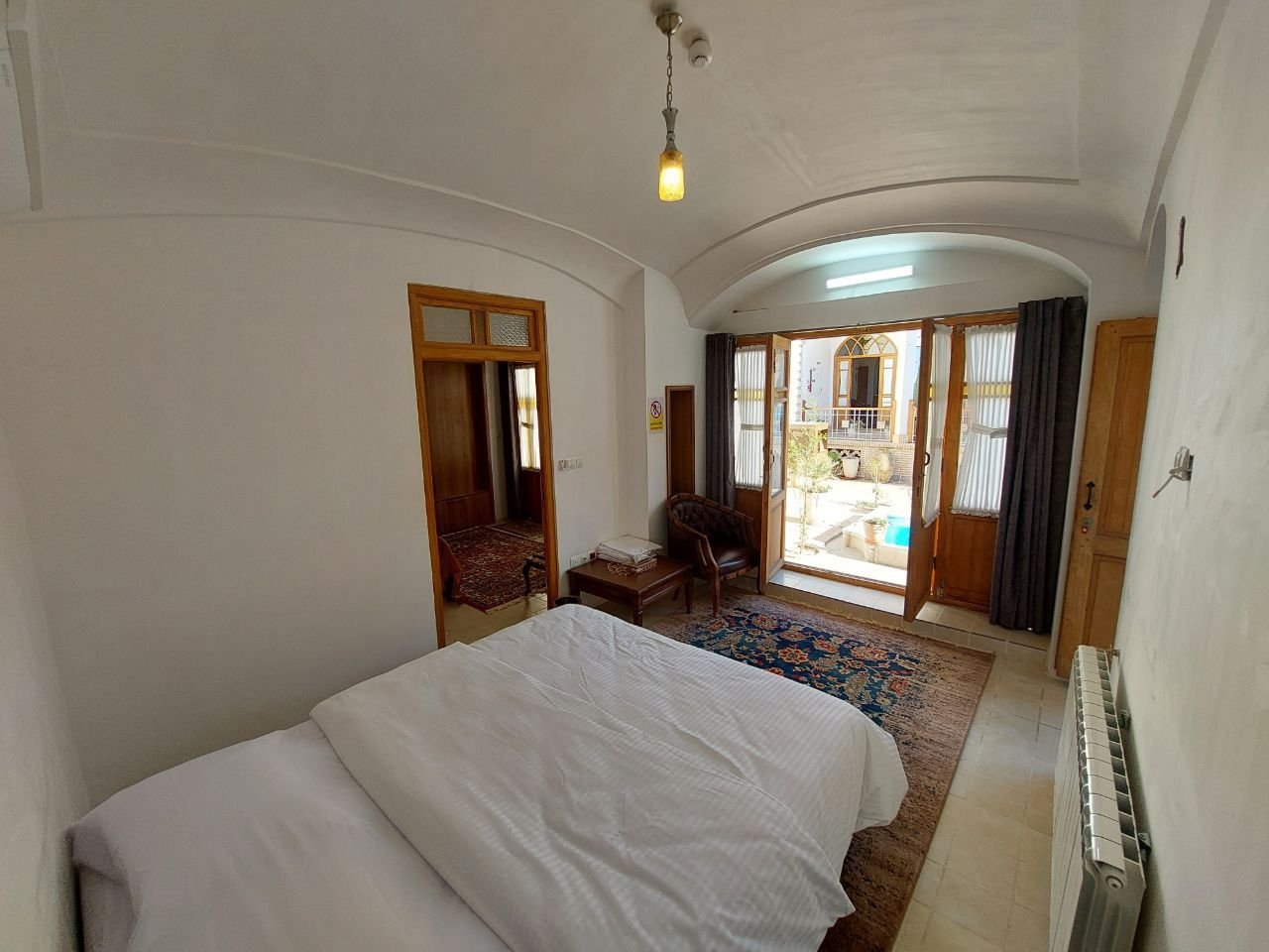 اقامتگاه سنتی سرای سه سوک - واحد 106