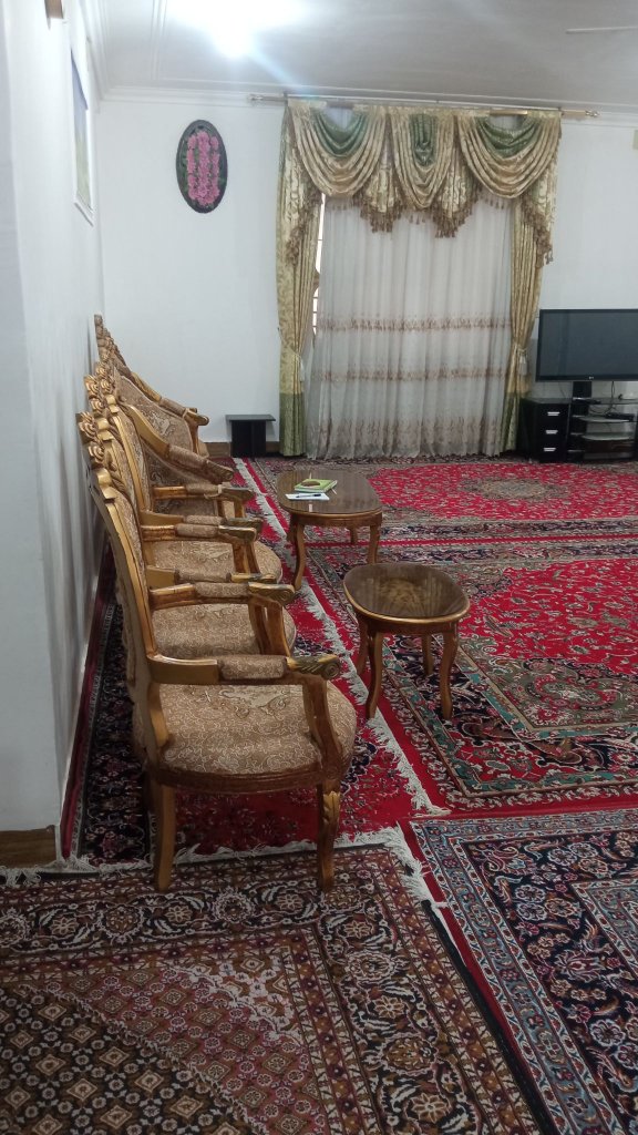 ویلا دوخوابه باغ علی رضا - نمایی از پذیرایی