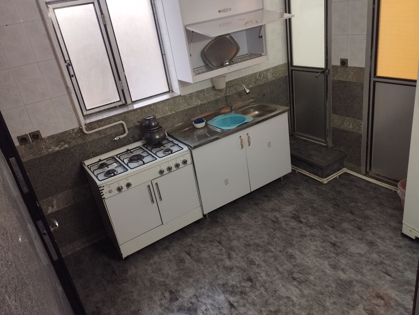 فلت شب واحد ۵