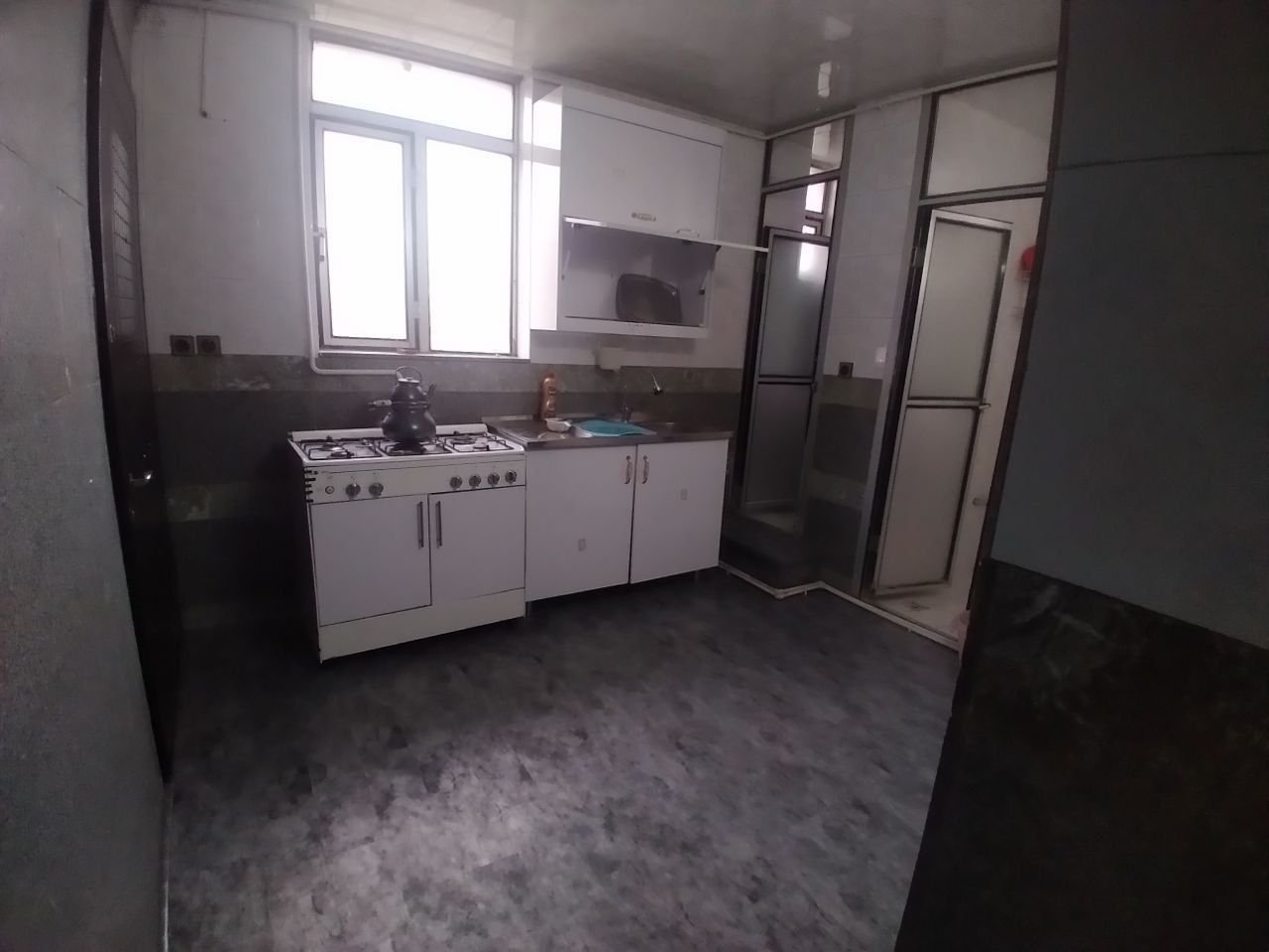 فلت شب واحد ۵