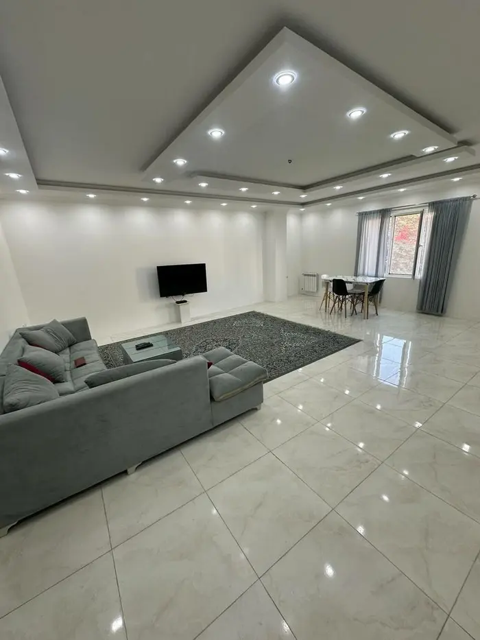 آپارتمان دوخوابه دلفین ۳ - پذیرایی۱ 