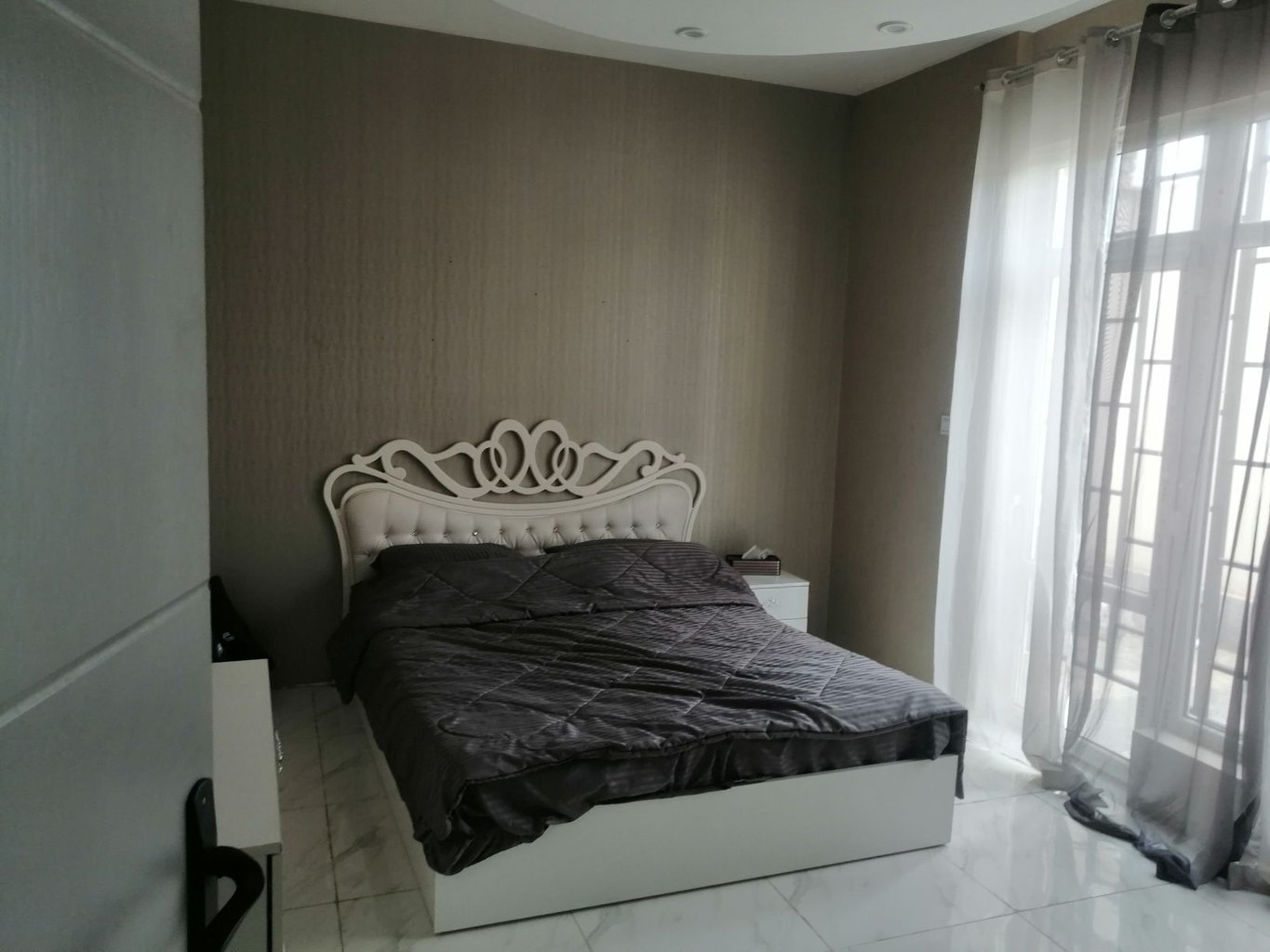 یک خوابه استخردار آبگرم سرسبز ماندگار