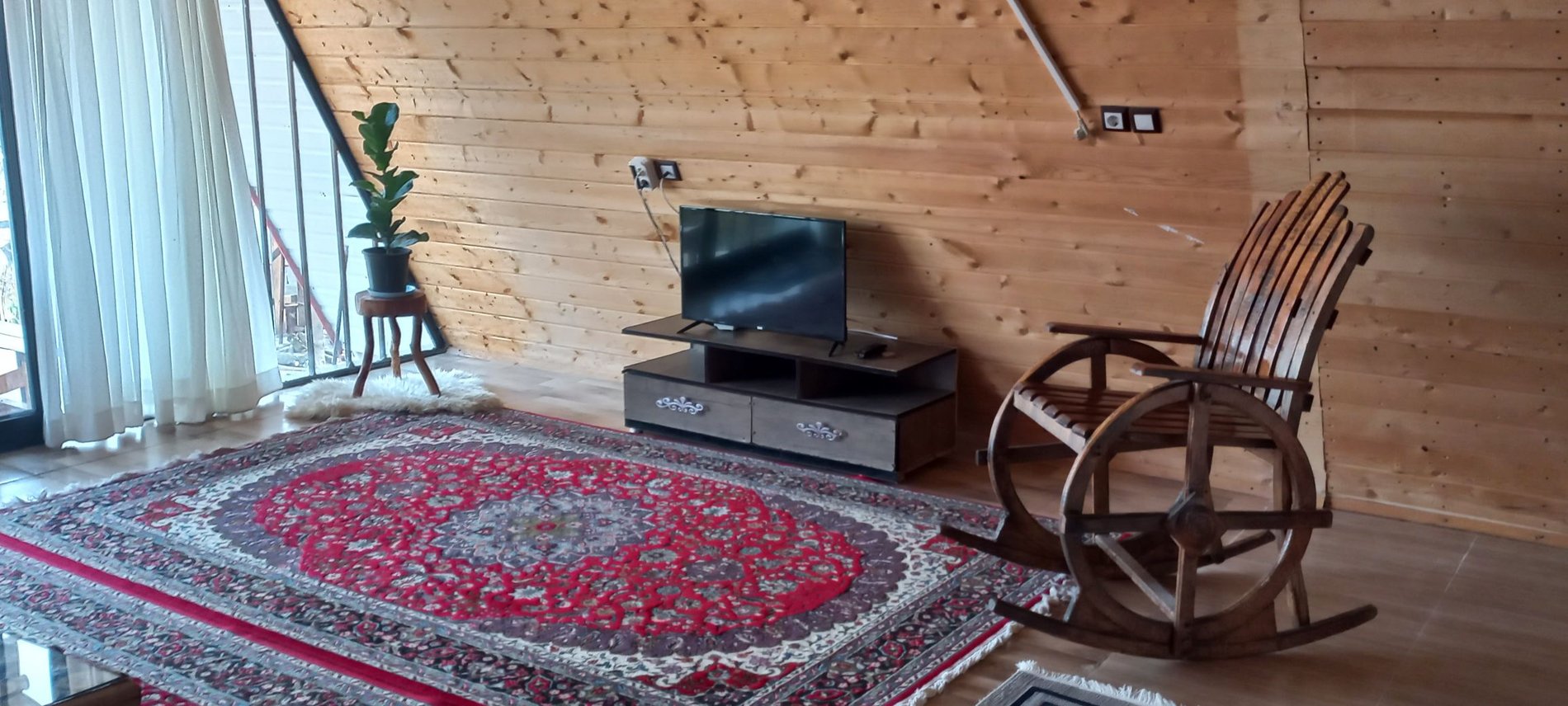 یک خوابه سوئیسی آران