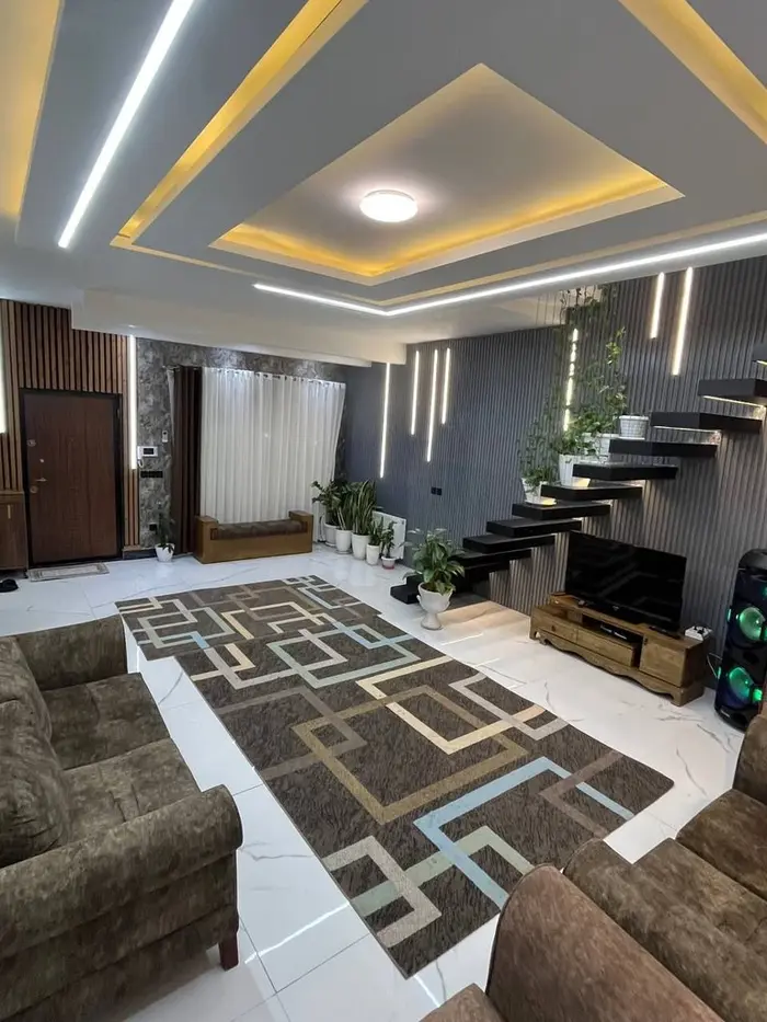 ویلا چهارخوابه تریپلکس استخردار آبگرم عباسی