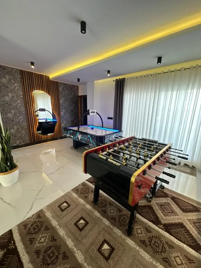 ویلا چهارخوابه تریپلکس استخردار آبگرم عباسی