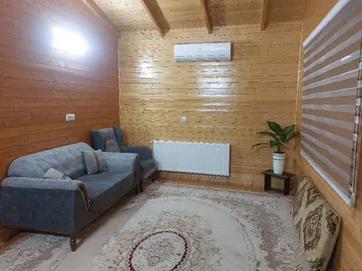 کلبه یک خوابه چوبی جنگلی لفور