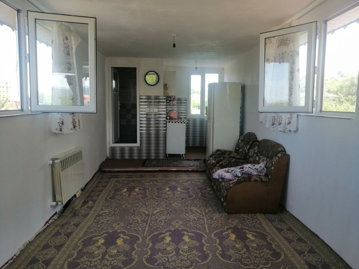 سوئیت فلت یعقوبی فرخنده