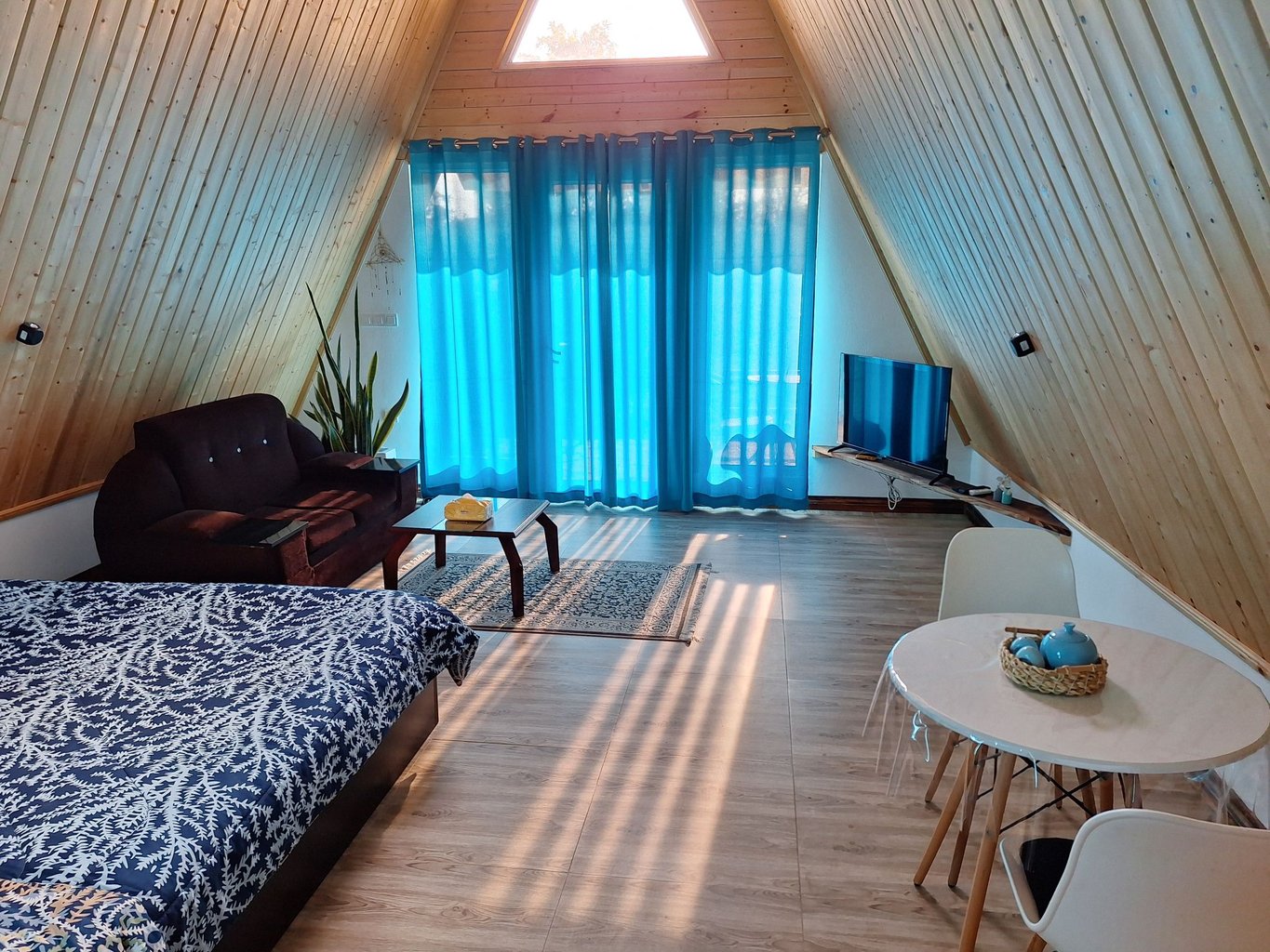 کلبه فلت سوئیسی علیپور