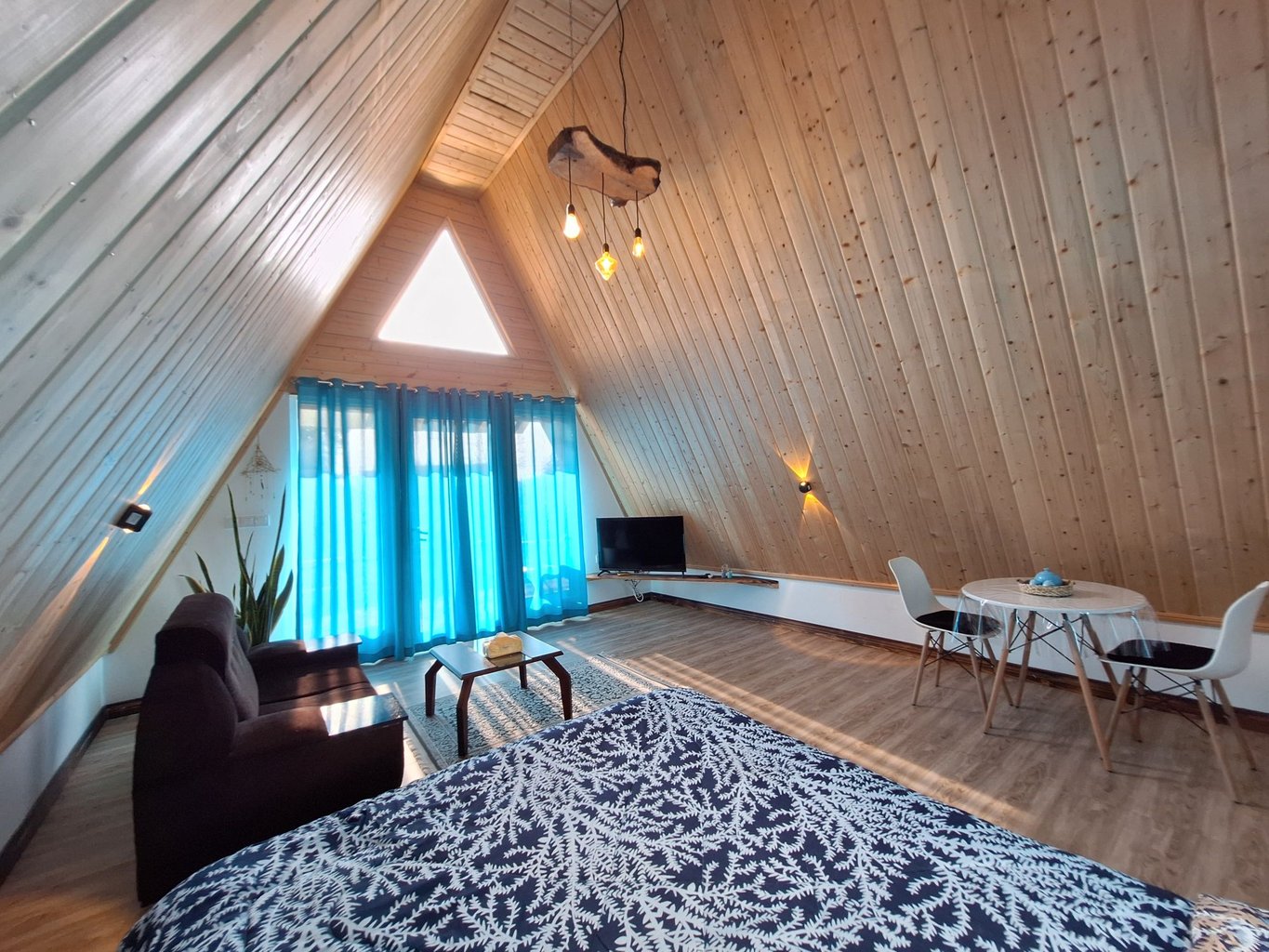 کلبه فلت سوئیسی علیپور