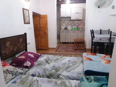 سوئیت فلت خانه بر