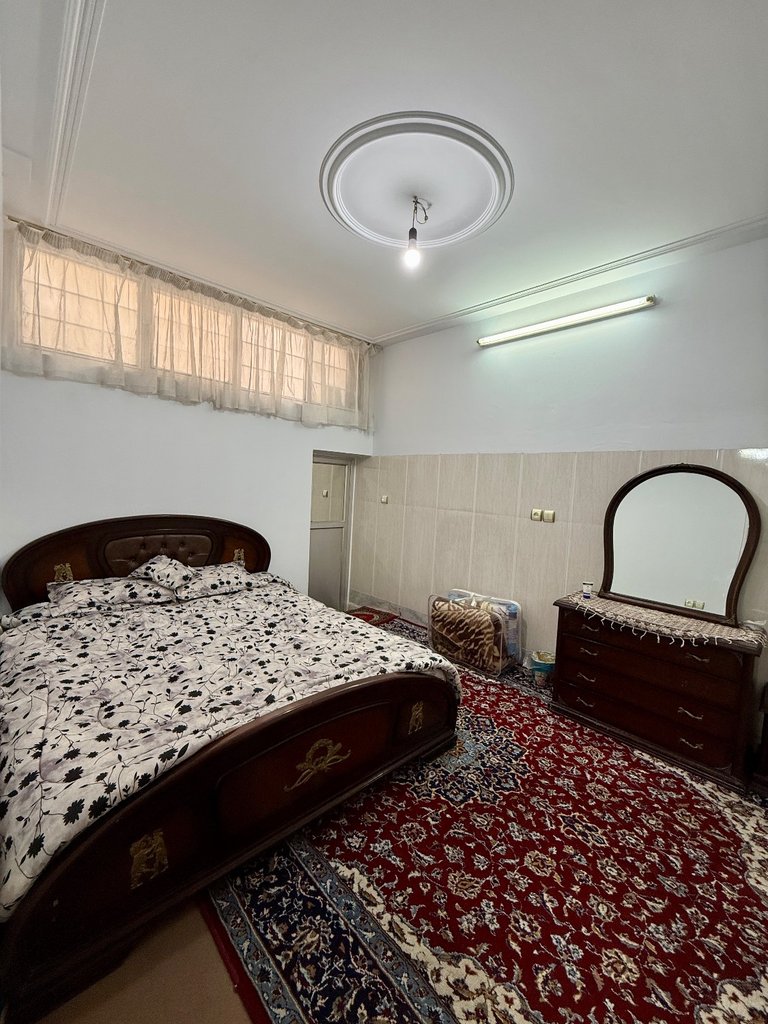 سوئیت منزل دربست دو خواب با پارکینگ گلستانه