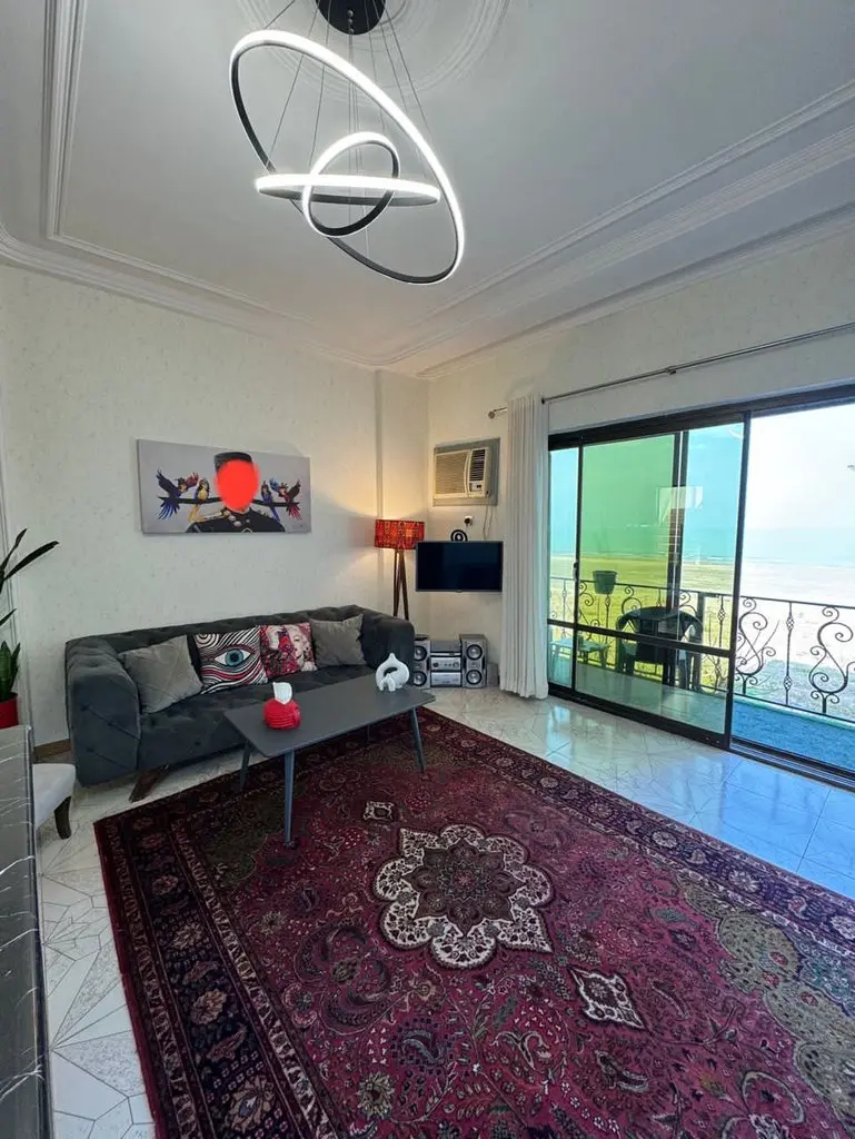 آپارتمان یک خوابه ساحلی مروارید 8 - پذیرایی