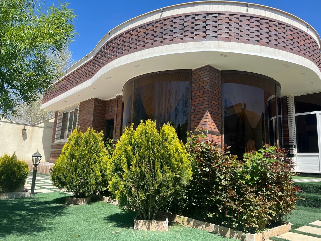 ویلا دوخوابه استخردار الیاس 2 - نمای ویلا