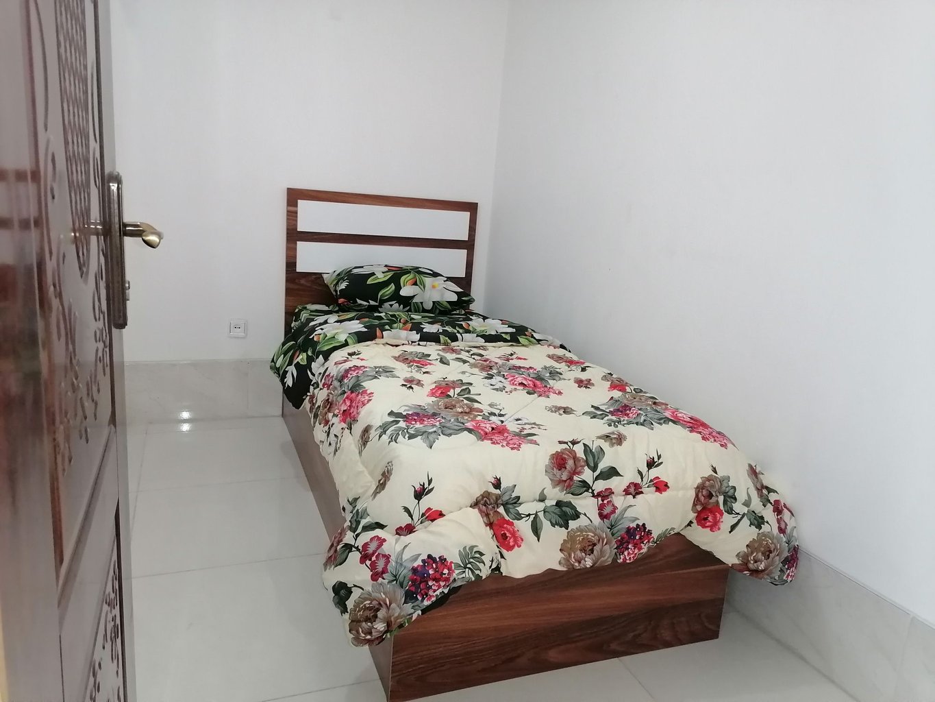 سوئیت دوخوابه بهارنارنج 3