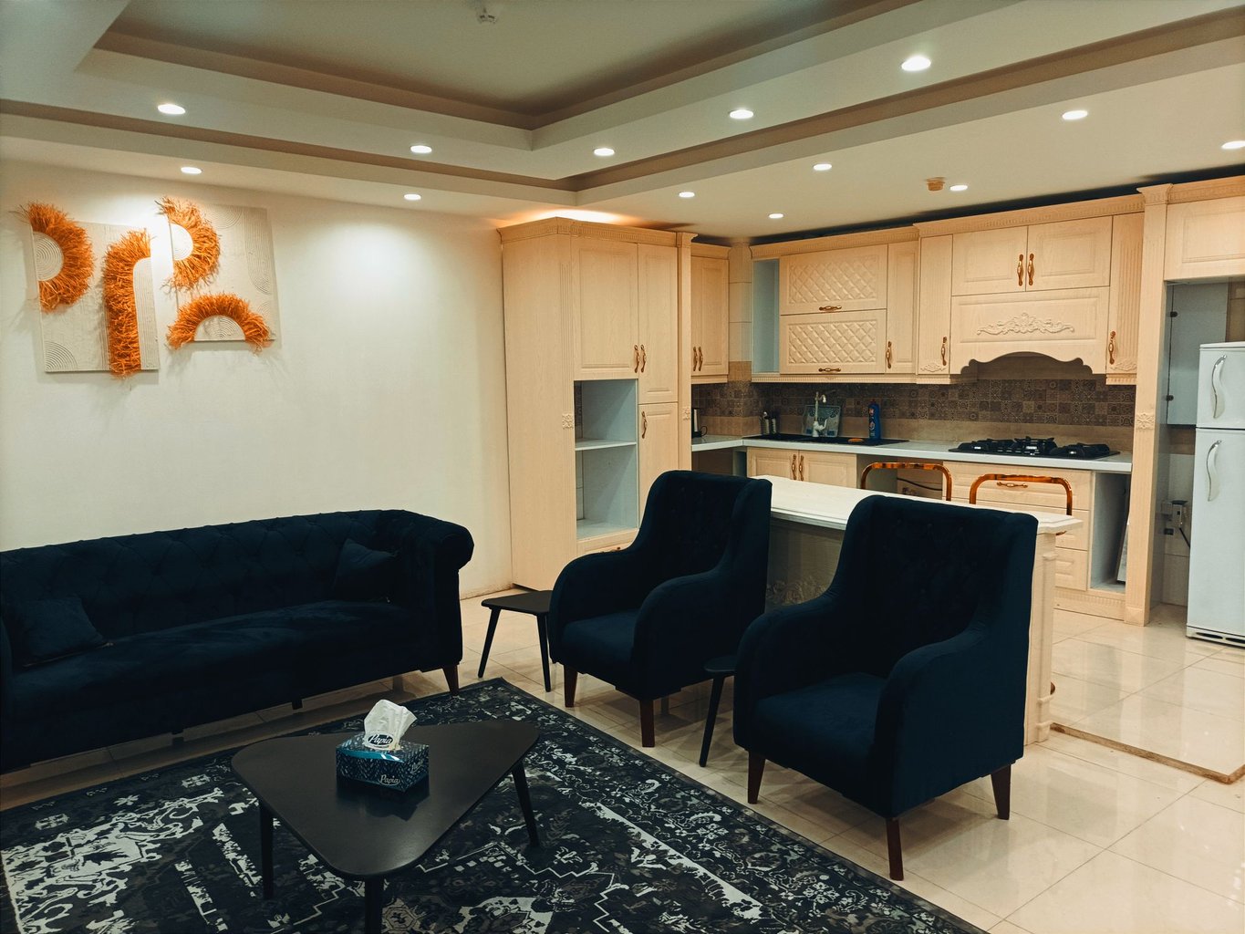 آپارتمان دوخوابه مشکی 1 - سالن