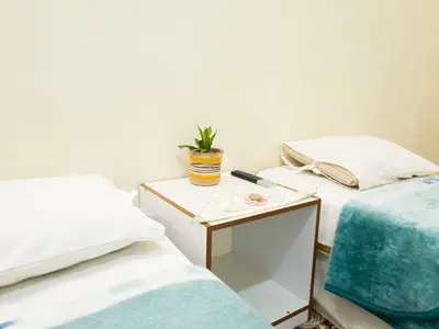 سوئیت یک خوابه حسینیان