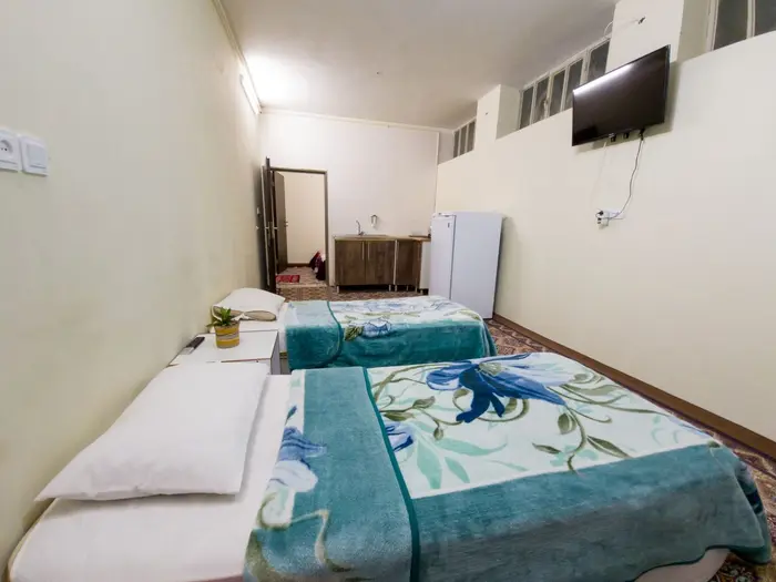 سوئیت یک خوابه حسینیان - پذیرایی