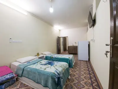 سوئیت یک خوابه حسینیان