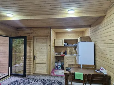 کلبه یک خوابه چوبی بهزاد