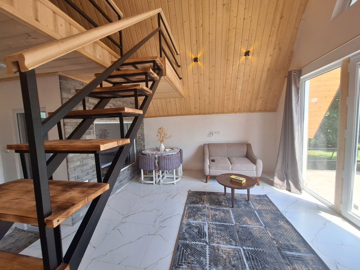 کلبه یک خوابه جکوزی دار علیپور