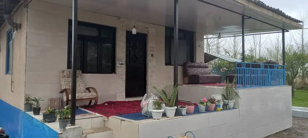 کلبه دوخوابه عزیزجون