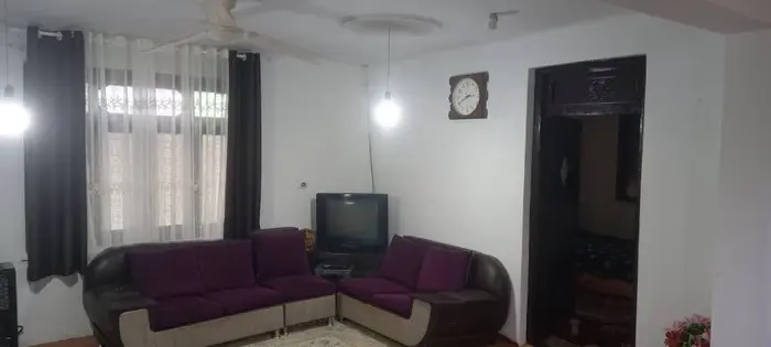 کلبه دوخوابه عزیزجون