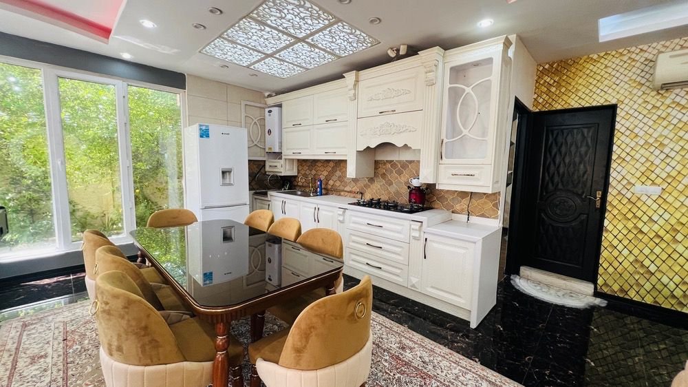 ویلا دوخوابه استخردار آبگرم عمارت یاس سفید