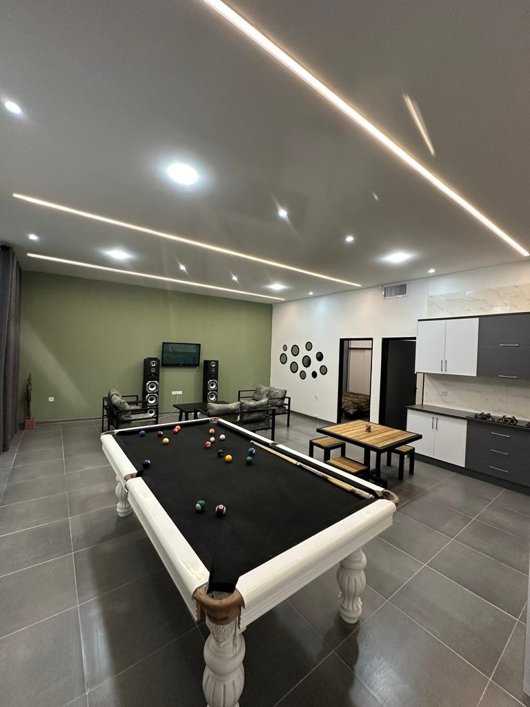 ویلا دوخوابه استخردار آبگرم کربن