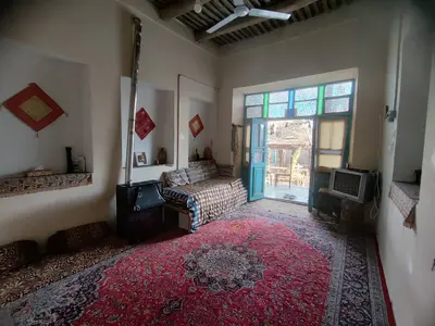 بومگردی سرای کربلایی فریدون - واحد خوش نشین ۳