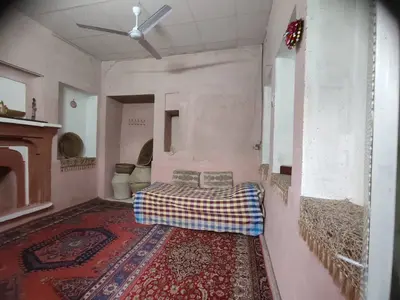 بومگردی سرای کربلایی فریدون - واحد سایه نشین 4