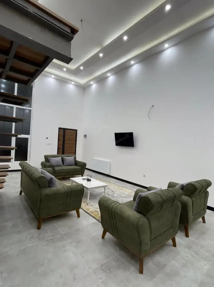 ویلا دوخوابه استخردار آبگرم مبین