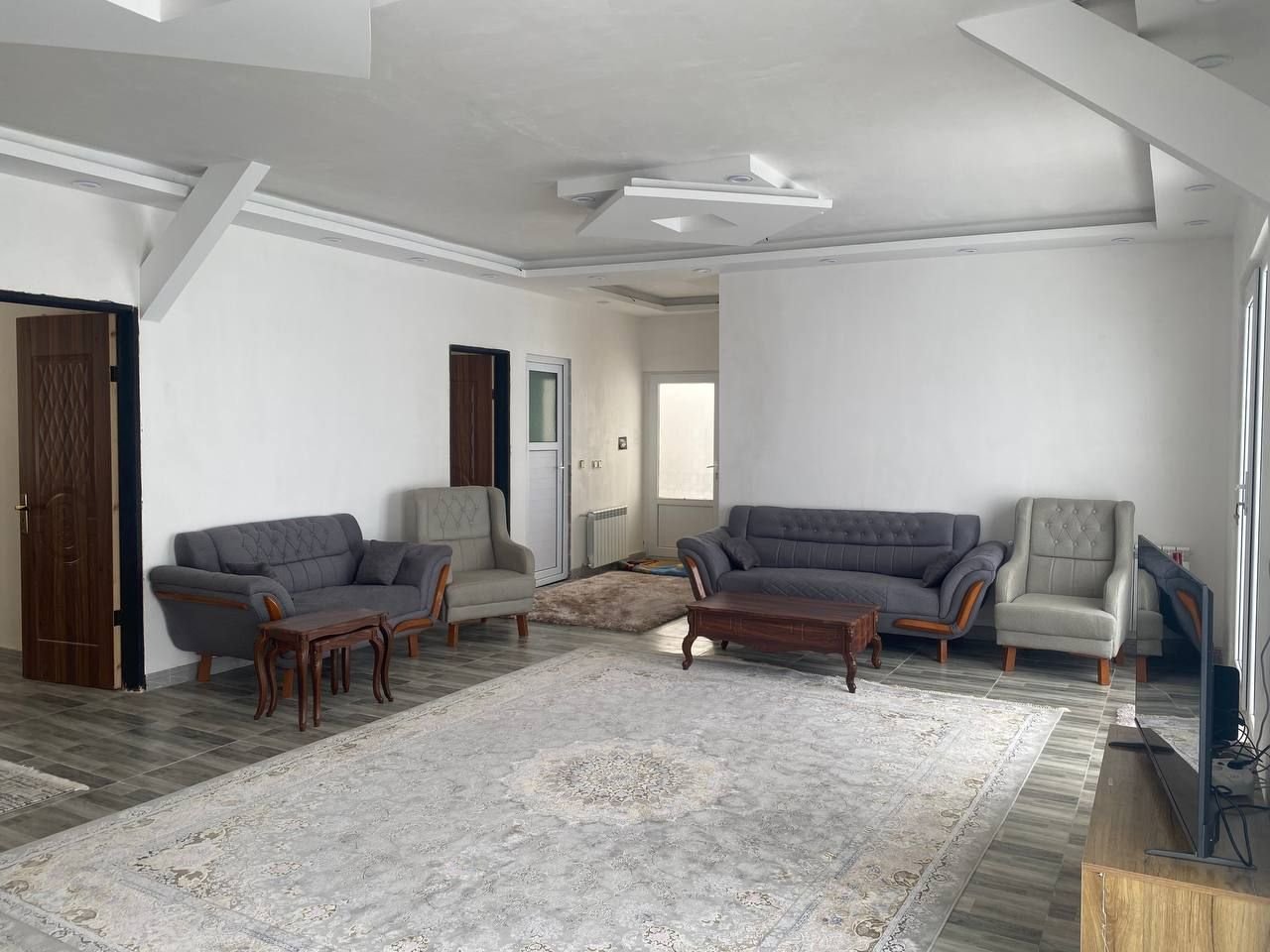 دوخوابه جکوزی دار میثم