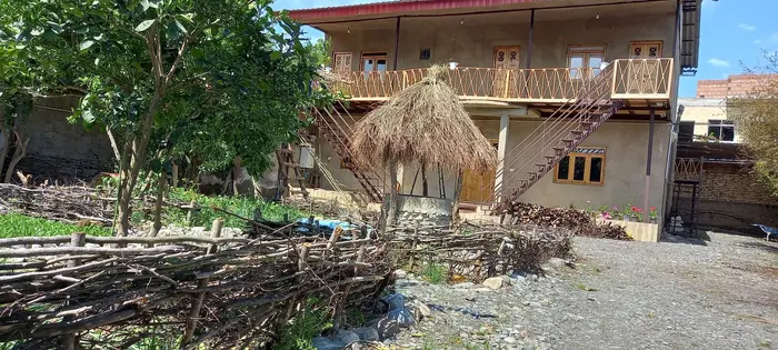 بوم گردی سرای ویونا - واحد ۲ - نمای ساختمان اقامتگاه