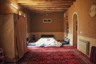 بومگردی قنات ابراهیم آباد - واحد خونه قالی