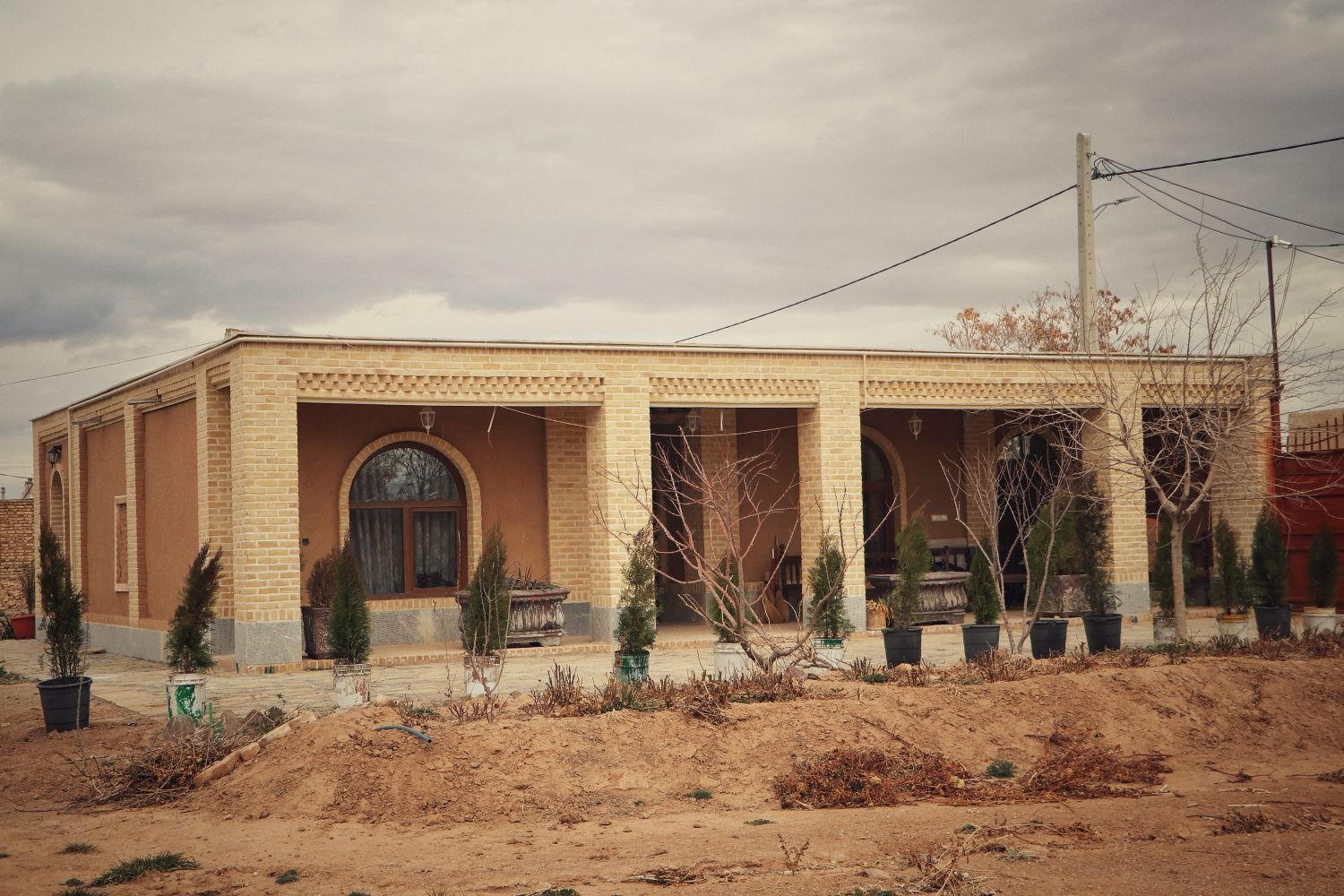 بوم گردی قنات ابراهیم آباد - واحد خونه چاله