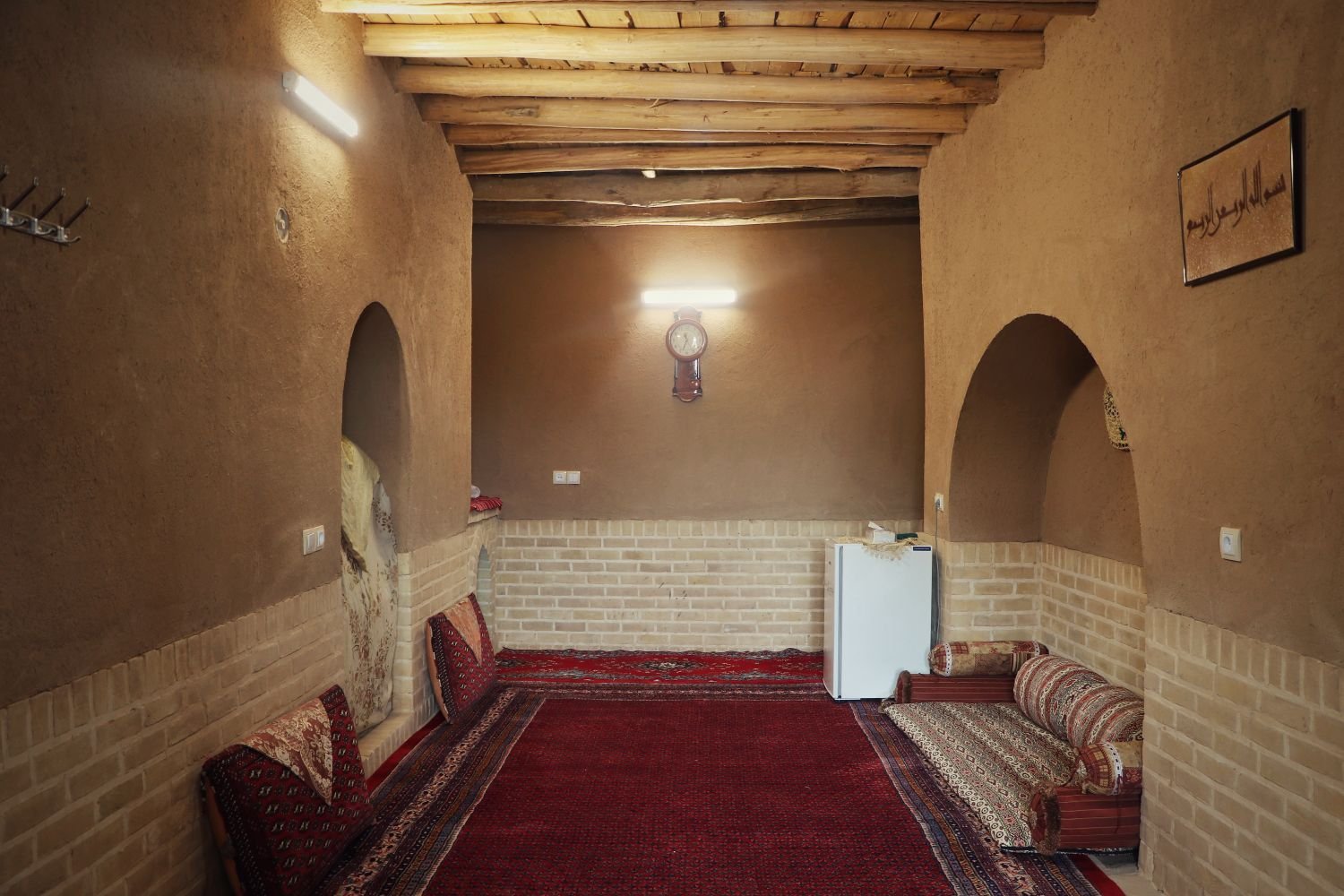 بوم گردی قنات ابراهیم آباد - واحد خونه چاله