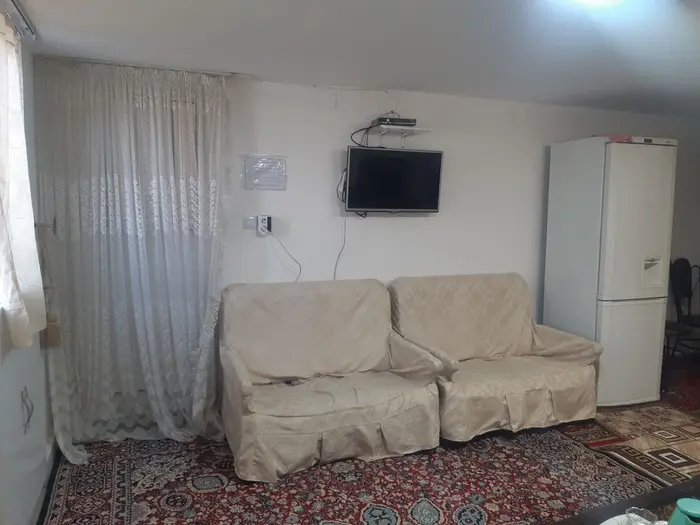 سوئیت یک خوابه ایران ۱ - اتاق نشیمن