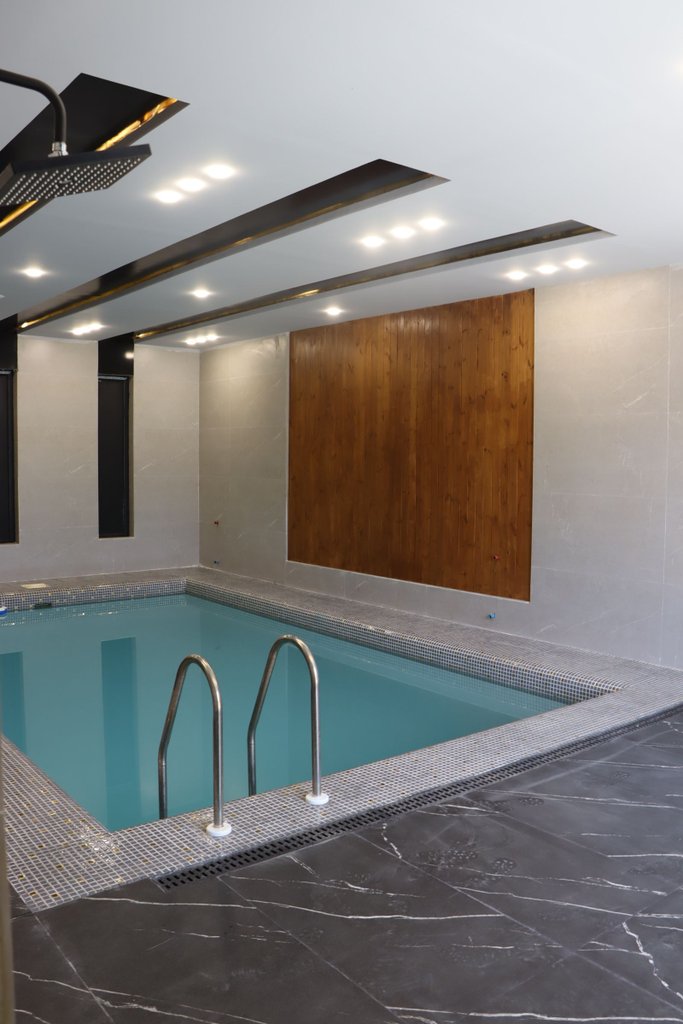 سه خوابه استخردار آب گرم دوبلکس زمرد