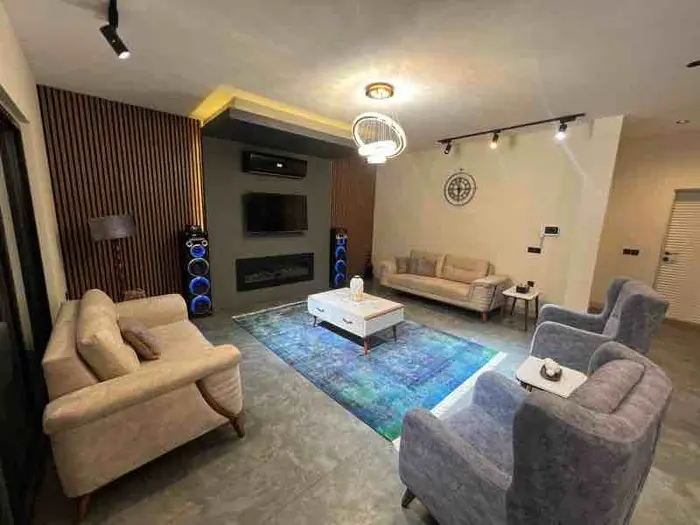 ویلا دوخوابه استخردار چهارفصل منوری - انتخاب عنوان تصویر