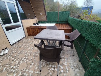 کلبه یک خوابه سوئیسی نمدار