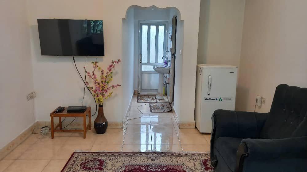 یک خوابه ساحلی دریاکنار