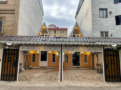 کلبه دوخوابه سوئیسی استخردار آبگرم ماهان