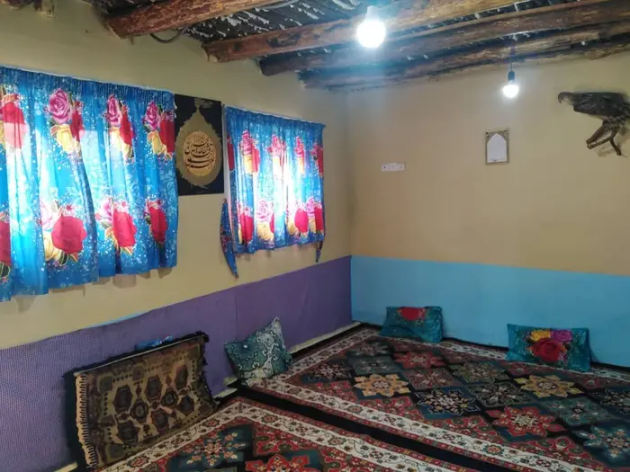 بوم گردی عمارت فرشتگان - واحد یاس